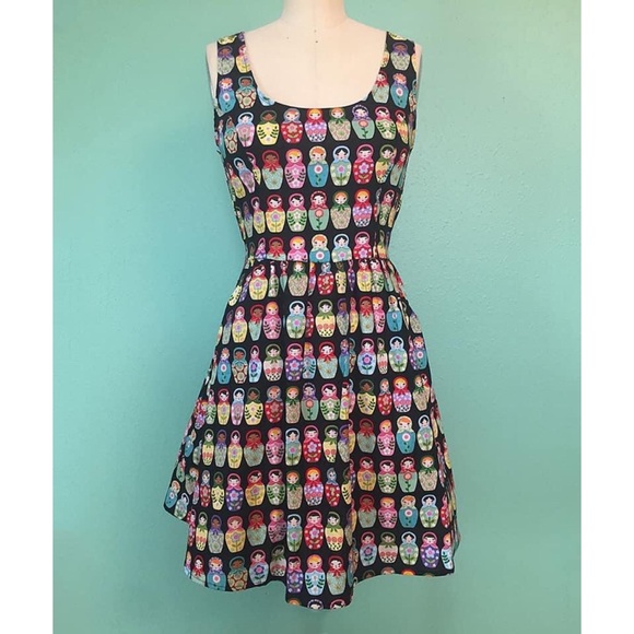 Modcloth Dresses & Skirts - Retrolicious Russian doll dress